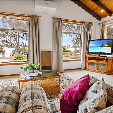 Koala Gums Villa Raymond Island Exterior photo